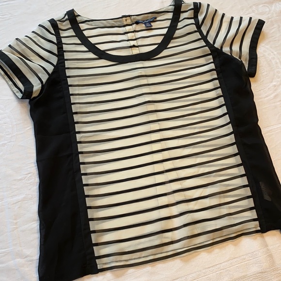 American Eagle Outfitters blouse. Black and and ivory stripes. Size Medium. - Picture 1 of 4